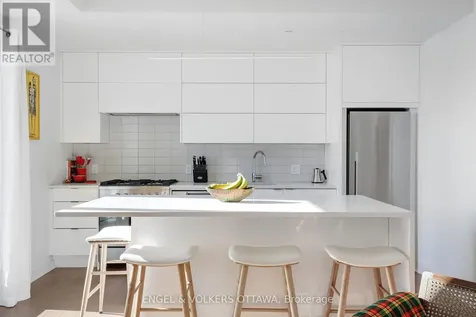 135 Barrette Street Ottawa ON K1L 7Z9