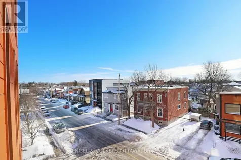 135 Barrette Street Ottawa ON K1L 7Z9