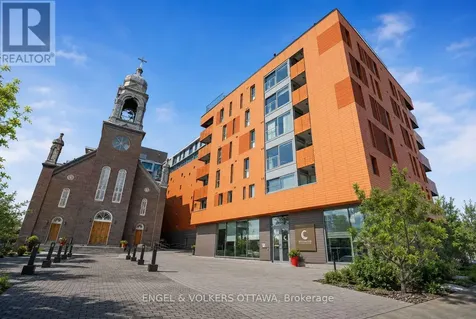 135 Barrette Street Ottawa ON K1L 7Z9