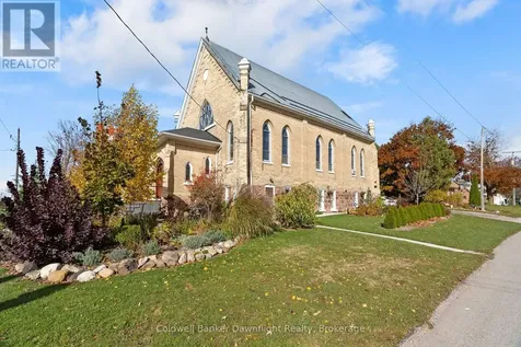 206 Bruce Road 86 Road Huron-kinloss ON N0G 2W0