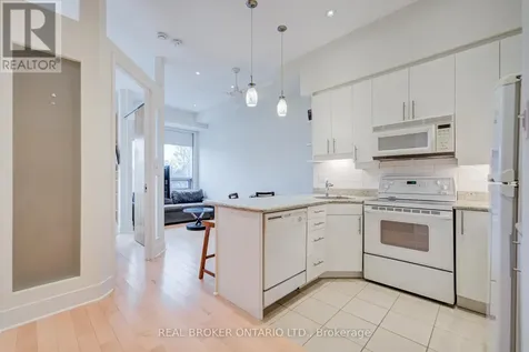 562 Eglinton Avenue East Toronto (mount Pleasant East) ON M4P 1P1
