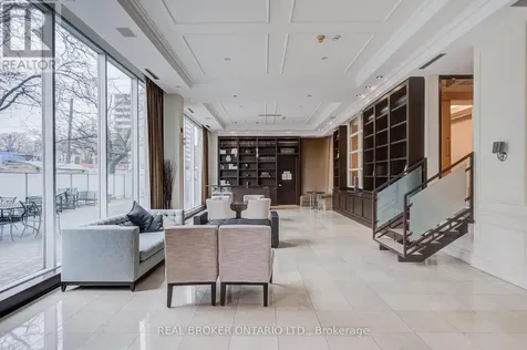 562 Eglinton Avenue East Toronto (mount Pleasant East) ON M4P 1P1