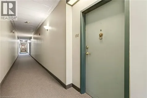 8 Main Street Dundas ON L9H 2P6