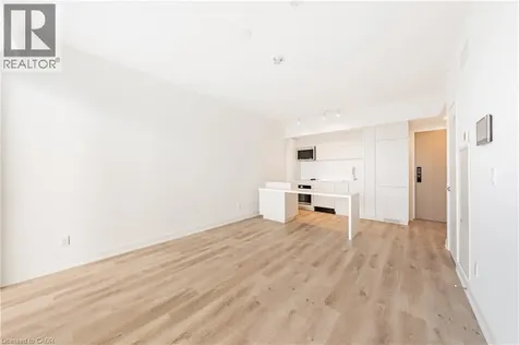 370 Martha Street Burlington ON L7R 0G9