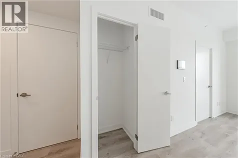 370 Martha Street Burlington ON L7R 0G9