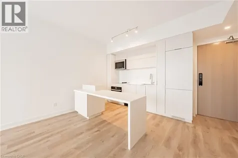 370 Martha Street Burlington ON L7R 0G9