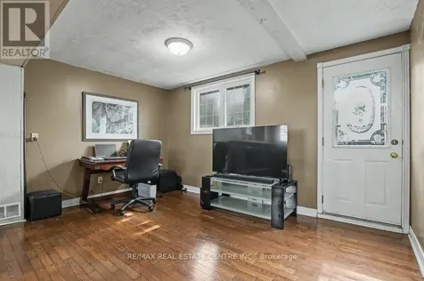 18 Concession 6 (Millgrove) Road East Hamilton ON L8B 1A2