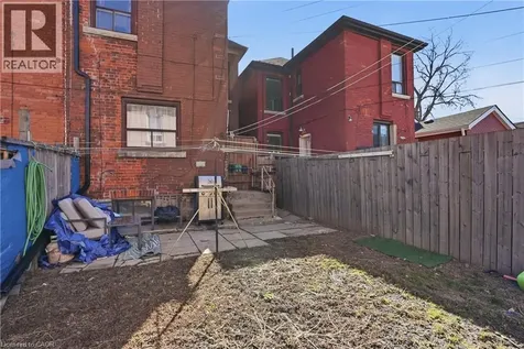211 West Avenue North Hamilton ON L8L 5C7