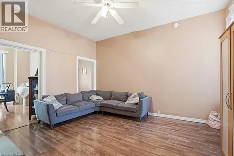 211 West Avenue North Hamilton ON L8L 5C7