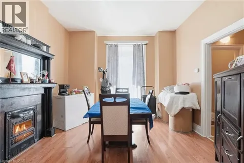 211 West Avenue North Hamilton ON L8L 5C7