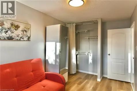 11 Harrisford Street Hamilton ON L8K 6L7