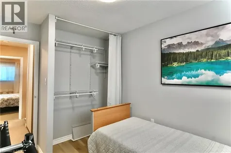 11 Harrisford Street Hamilton ON L8K 6L7