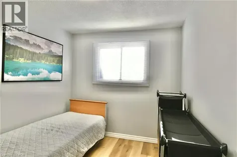 11 Harrisford Street Hamilton ON L8K 6L7
