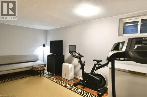 11 Harrisford Street Hamilton ON L8K 6L7