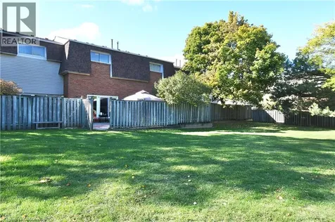 11 Harrisford Street Hamilton ON L8K 6L7
