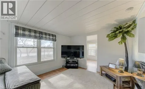 580 Beaver Creek Road Waterloo ON N2J 3Z4