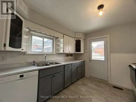 467 14th Street West Owen Sound ON N4K 3Y3