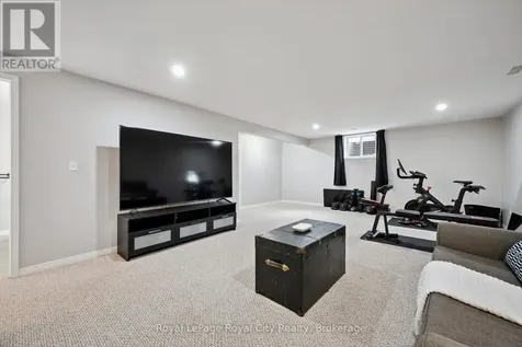 119 Meadowridge Drive St. Marys ON N4X 1E7