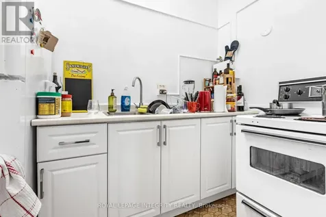 673-675 Somerset Street West Ottawa ON K1R 6P3