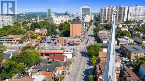 673-675 Somerset Street West Ottawa ON K1R 6P3