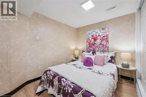 31 Greengate Road Guelph ON N1H 6R3