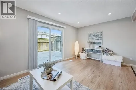 31 Greengate Road Guelph ON N1H 6R3