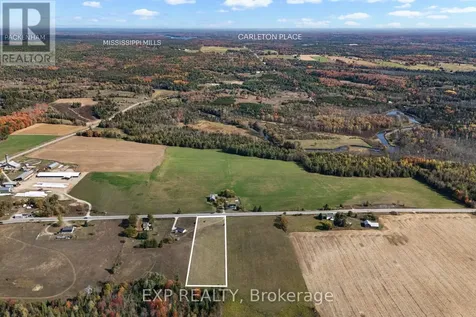 5359 Highway 511 Highway Lanark Highlands ON K0G 1K0