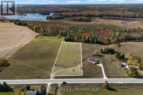5359 Highway 511 Highway Lanark Highlands ON K0G 1K0