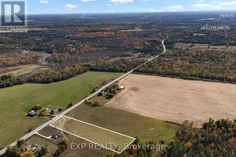 5359 Highway 511 Highway Lanark Highlands ON K0G 1K0