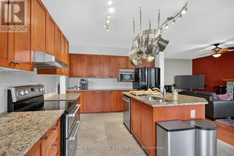 7 Branchwood Street Ottawa ON K2G 6X9