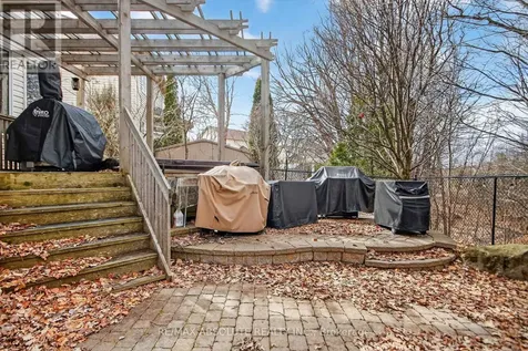7 Branchwood Street Ottawa ON K2G 6X9