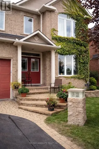 7 Branchwood Street Ottawa ON K2G 6X9