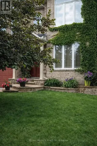 7 Branchwood Street Ottawa ON K2G 6X9