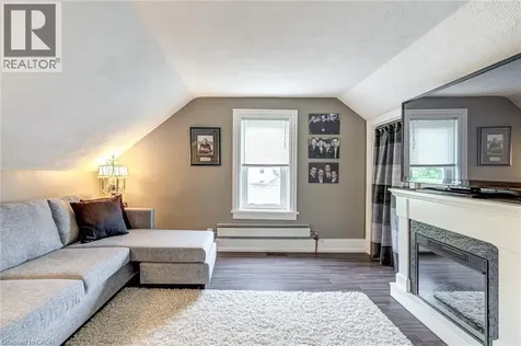 9056 Airport Road Mount Hope ON L0R 1W0