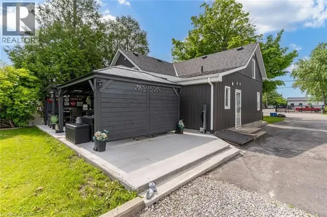 9056 Airport Road Mount Hope ON L0R 1W0