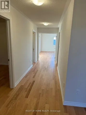 33 Rochester Drive Barrie ON L9J 0V9
