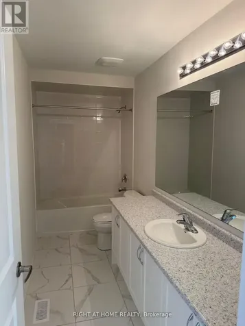 33 Rochester Drive Barrie ON L9J 0V9
