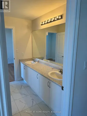 33 Rochester Drive Barrie ON L9J 0V9