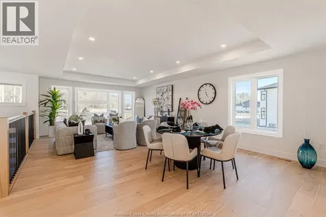 2588 Mayfair Lasalle ON N9J 2M6
