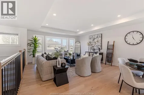 2588 Mayfair Lasalle ON N9J 2M6