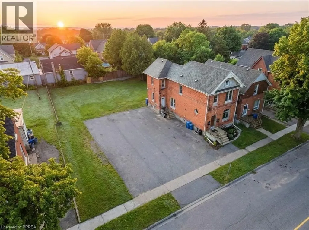 169 Darling Street Brantford ON N3S 3W5