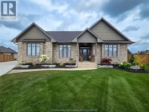 7 Tracy Drive Chatham ON N7M 0S8