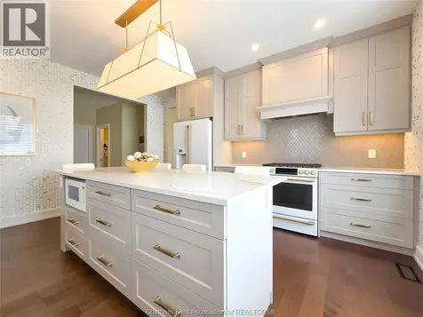 7 Tracy Drive Chatham ON N7M 0S8