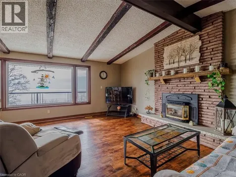 33 Bee Street St. Williams ON N0E 1P0