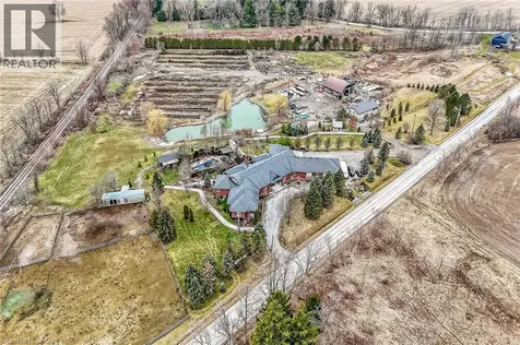 393 Old Onondaga Road East Brantford ON N3T 5L4