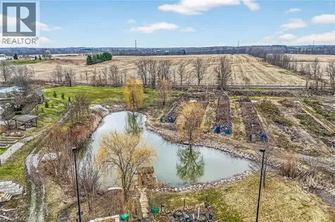 393 Old Onondaga Road East Brantford ON N3T 5L4