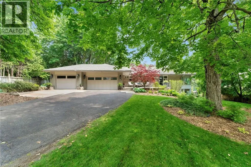 5 Orchard Crescent Guelph ON N1E 1W9