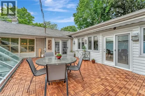 5 Orchard Crescent Guelph ON N1E 1W9