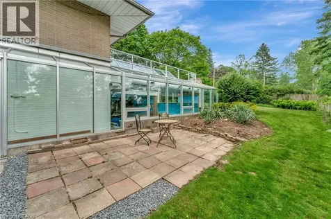 5 Orchard Crescent Guelph ON N1E 1W9