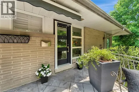 5 Orchard Crescent Guelph ON N1E 1W9